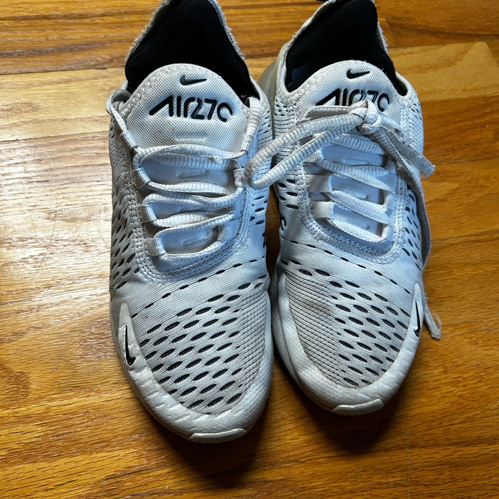 Nike White and Black Air270 Lightweight Running Sneakers